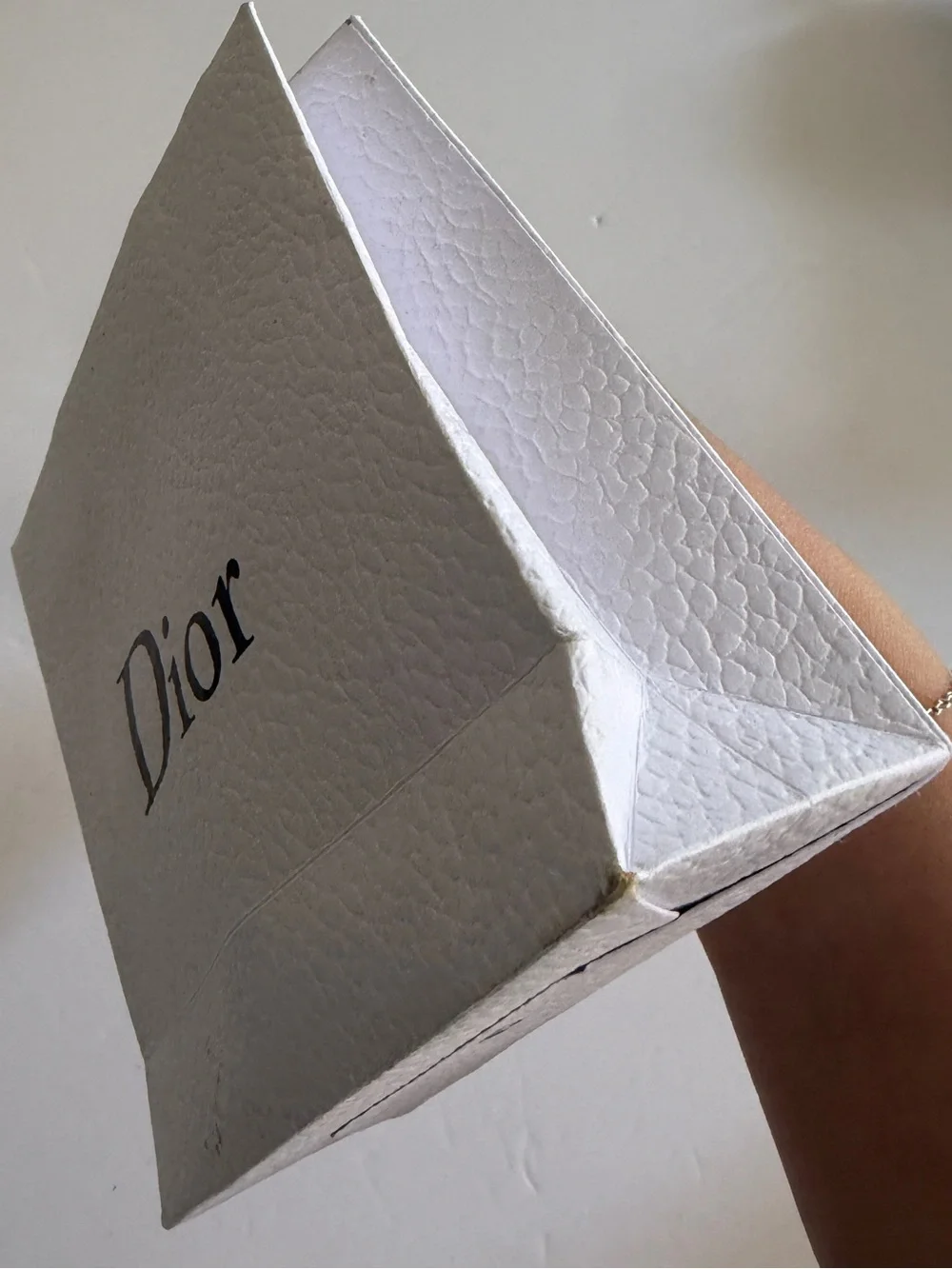 Dior White Mini Shopping Bag with Black Logo - Picture 6 of 7